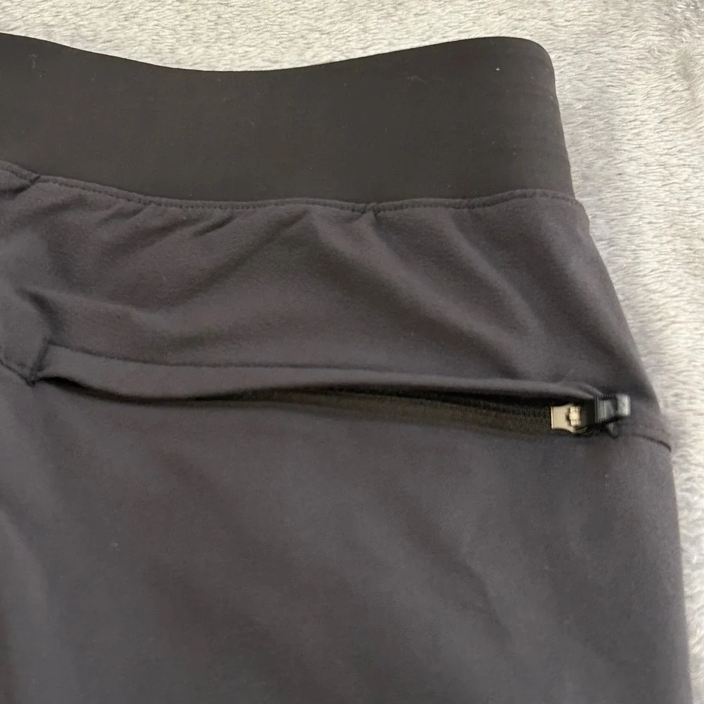 Lululemon Zeroed In Short 9